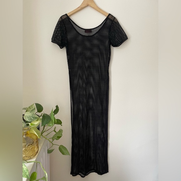 Mesh short-sleeved maxi/midi dress with side slits - Picture 2 of 5